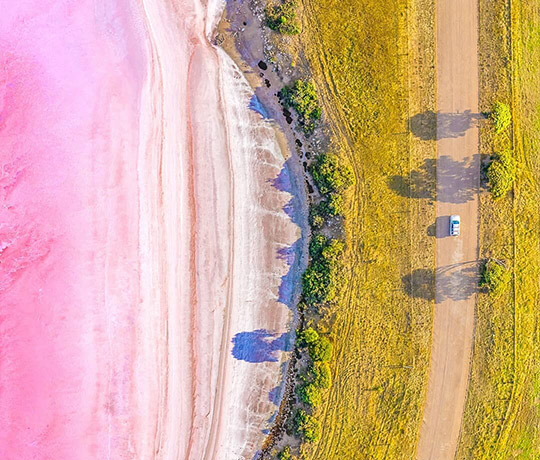 Mighty Big Bag – Pink Lake Road Australia